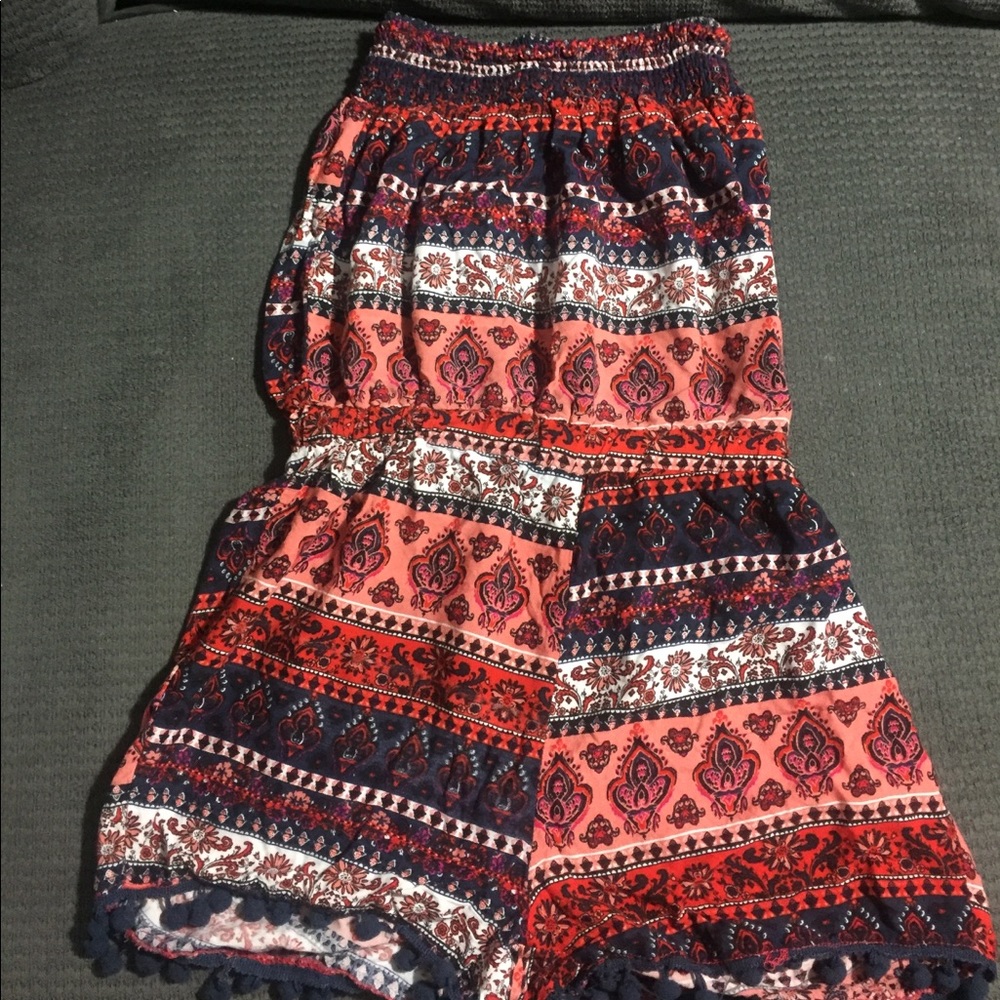 Strapless romper